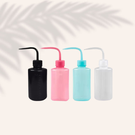 Wimpernreinigungsflasche mit gebogenem Auslauf  1x